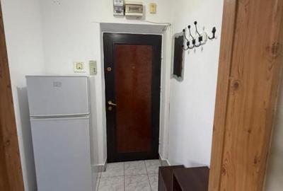 3 Camere Crangasi 2 Minute de Metrou - 8