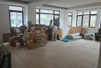 URGENT!, libera, CONSOLIDATA, birouri/comercial, 2 INTRARI, NEGOCIABIL - 4