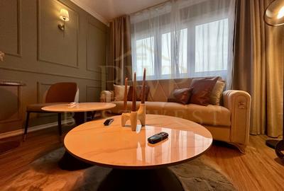 Apartament cu 3 camere semidecomandat, mobilat în Cetății