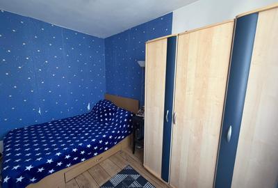Apartament 3 camere - etaj 3 - balcon - zona Cedonia - 5