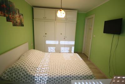 Inchiriere apartament cu 3 camere  pe bdul Cetatii - 21