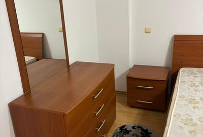 Apartament cu 3 cam, decomamdat, 85mp utili, Bd. Decebal langa Piata Alba Iulia - 3