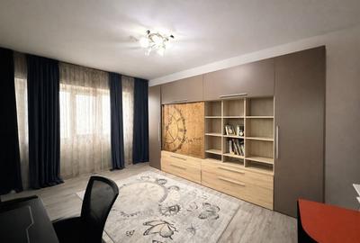 Apartament cu 2 camere decomandat în Baza 3