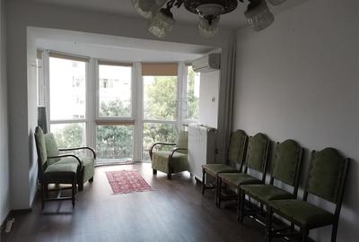 Apartament cu 2 camere semidecomandat, mobilat în Semicentral
