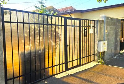 Casa 6 camere P+1E su.132mp.su.teren 237mp.vis a vis de Sc.Inot Razvan Florea - 26