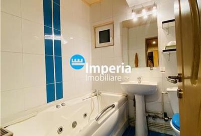 Inchiriez apartament 3 camere D, zona Centru - Independentei - 9