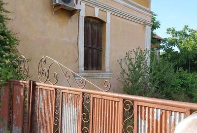Casa 205 mp | Teren 2.379 mp | Potential comercial | Acces direct DN - 5