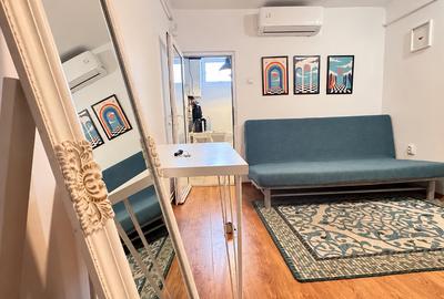 Apartament cu 2 camere decomandat în Universitate