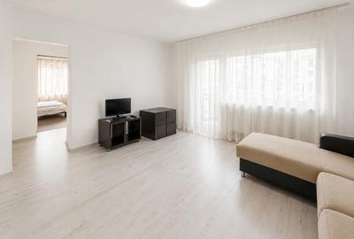 Apartament cu 2 camere semidecomandat, mobilat în Colentina