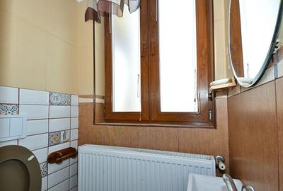 Vila cocheta cu 4 camere, parcare si curte - Baneasa - 16