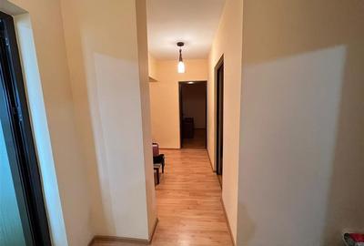 Apartament 3 camere, ultracentral, etaj 9, renovat ,mobilata si utilat - 14