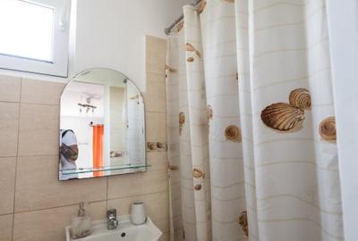 Exclusiv! Pensiune 6 camere - Vama Veche - Centru - 239.000 euro (Cod E8) - 42