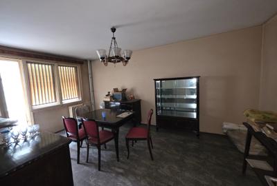 Apartament cu 2 camere decomandat în Tineretului