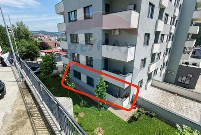 Apartament cu 2 camere decomandat, mobilat în Florești