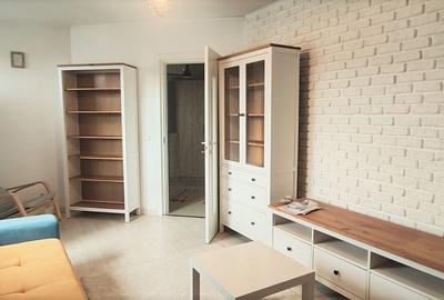 Apartament cu 2 camere decomandat în Banu Manta
