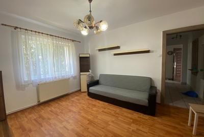 Apartament cu 3 camere în