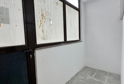 Spatiu comercial modern cu vad pietonal - Centru - KM 0 - 6