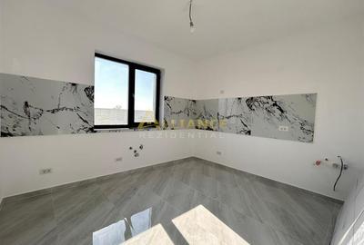 Casa Individuala de vanzare - Teren 350 mp | 4 camere - 3 bai - 17