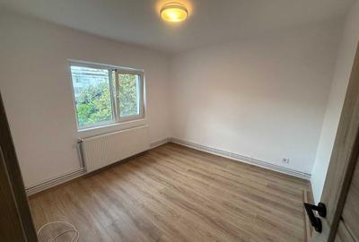 Apartament 2 camere CD, renovat, Canta, etaj 3, bloc 1983 - 2
