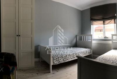 Apartament cu 3 camere de vânzare , Loc de parcare , Dumbravita - 7