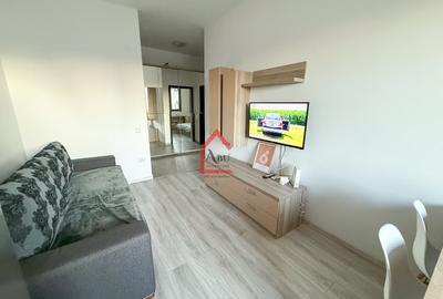 Apartament cu 2 camere semidecomandat, mobilat în Central