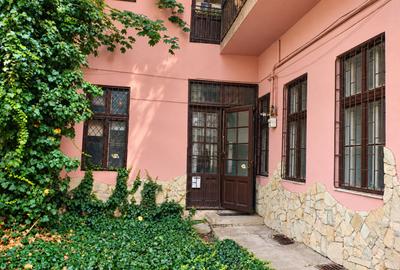 Spațiu comercial, 62 mp în Semicentral