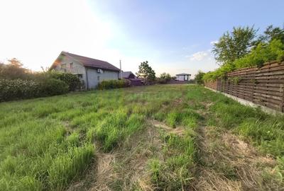Teren Construcții intravilan de 1346 mp, în 1 Decembrie