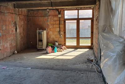 Casa cu teren , Com. Berceni - 3