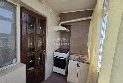 Apartament Ideal cu Două Camere, Preț Mic, Acte la Zi - Strada Domnișori - 17