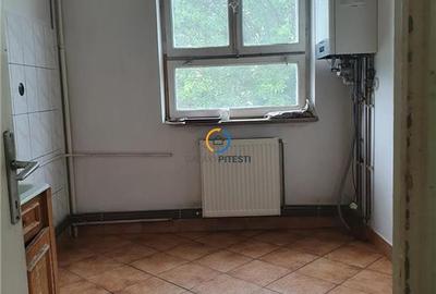 Vanzare apartament 3 camere Calea Bucuresti, etaj intermediar - 7