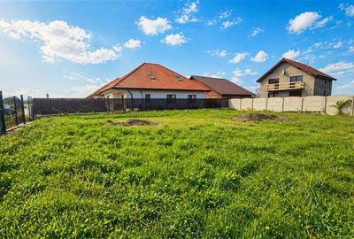 Teren Construcții intravilan de 485 mp, în Exterior Est