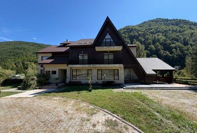 VÂNZARE PENSIUNE AGROTURISTICĂ 4 STELE – LEPȘA TULNICI VRANCEA - 1