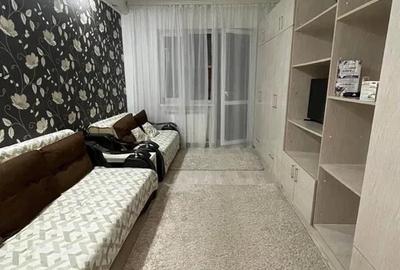 Garsonieră semidecomandată în Apărătorii Patriei