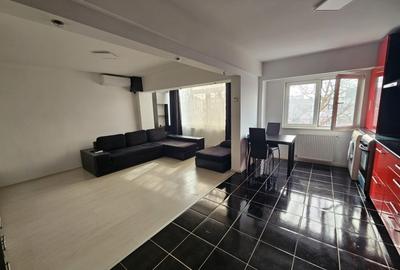 Apartament cu 2 camere decomandat în Faleza Nord