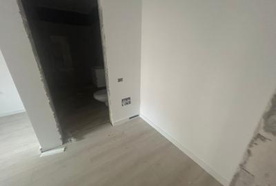 Apartament 3 camere decomandat, 35mp curte proprie, metrou Berceni - 6