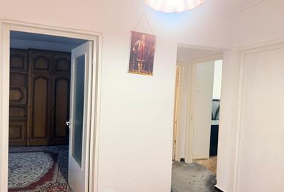 APARTAMENT CU 2 CAMERE DECOMANDAT, CENTRAL, RAPA GALBENA - 13