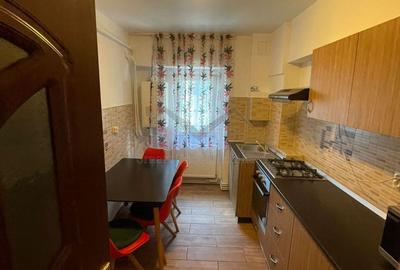 Apartament 2 camere Sf Lazar etaj intermediar - 7