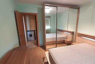 Apartament cu 2 camere decomandat în Moșilor