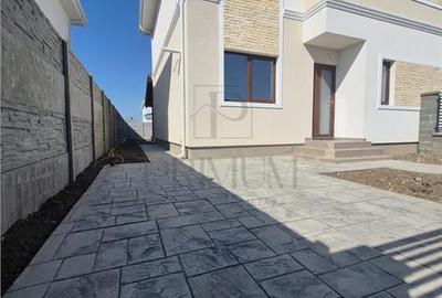 Duplex cu 4 camere în Moșnița Nouă
