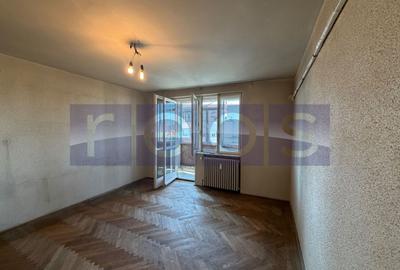 Apartament cu 3 camere decomandat în Barbu Văcărescu