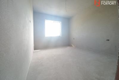 Duplex 4 camere despartit prin perete dublu - Giroc - ID V3463 - 3