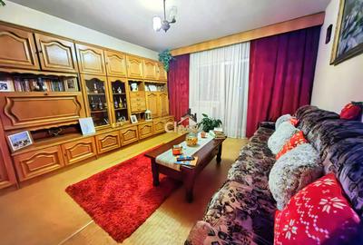 Apartament cu 4 camere decomandat, mobilat în Mănăștur