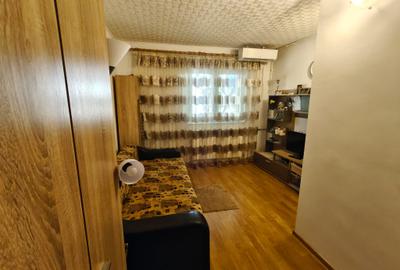 2 camere , bloc 1975, pe str. Valea Lunga - 1