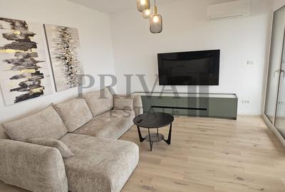 Apartament cu 2 camere decomandat, mobilat în Central