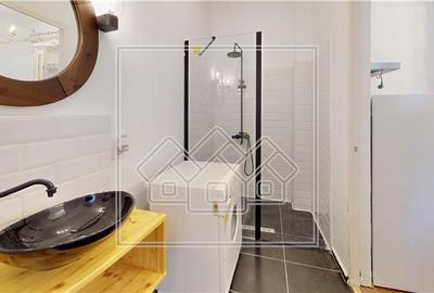 Ap. cu 2 camere si 20 mp de gradina, mobilat, Zona Centrala - 11