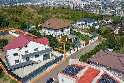 Casa / Vila - D+P+E - 320 mp , 800 mp teren - Bucium - 5