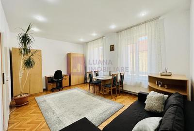 Apartament cu 3 camere decomandat, mobilat în Aeroport