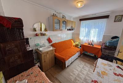 Casă parter+mansarda 80 mp+ teren intravilan 476 mp Sotrile Prahova ! - 7