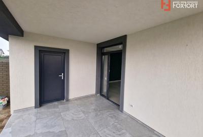 Duplex de vanzare, 4 camere, Mosnita Veche - 10