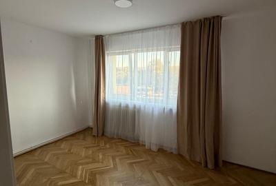 Apartament de vanzare cu 3 camere– Grigorescu, Str. Ștefan Mora - 2